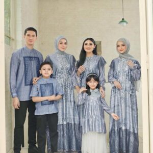 CAMELIA RAYA ROYALBLUE
