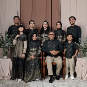 KALEELA SET FAMILY BLACK