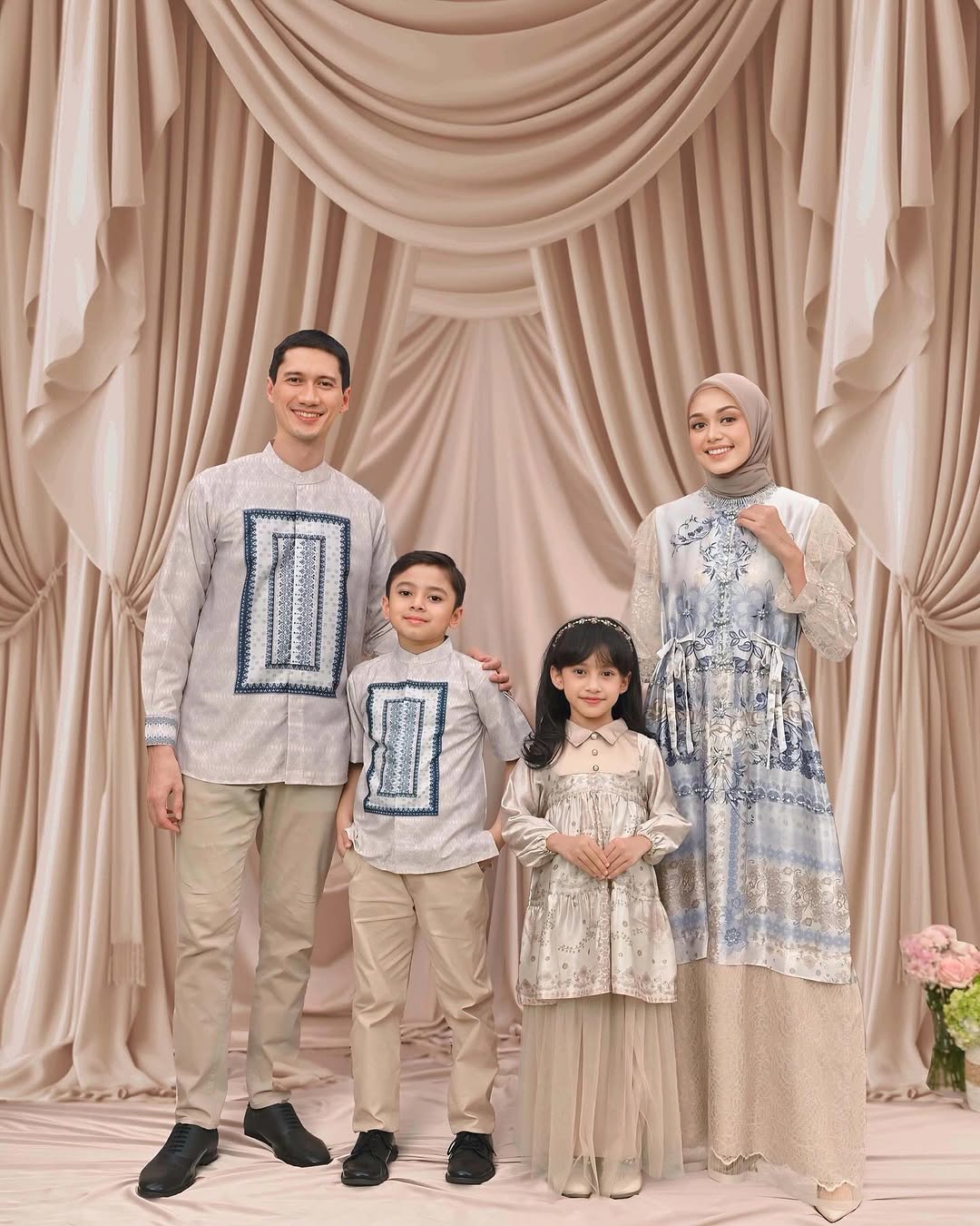 CAMELIA WARNA IVORY