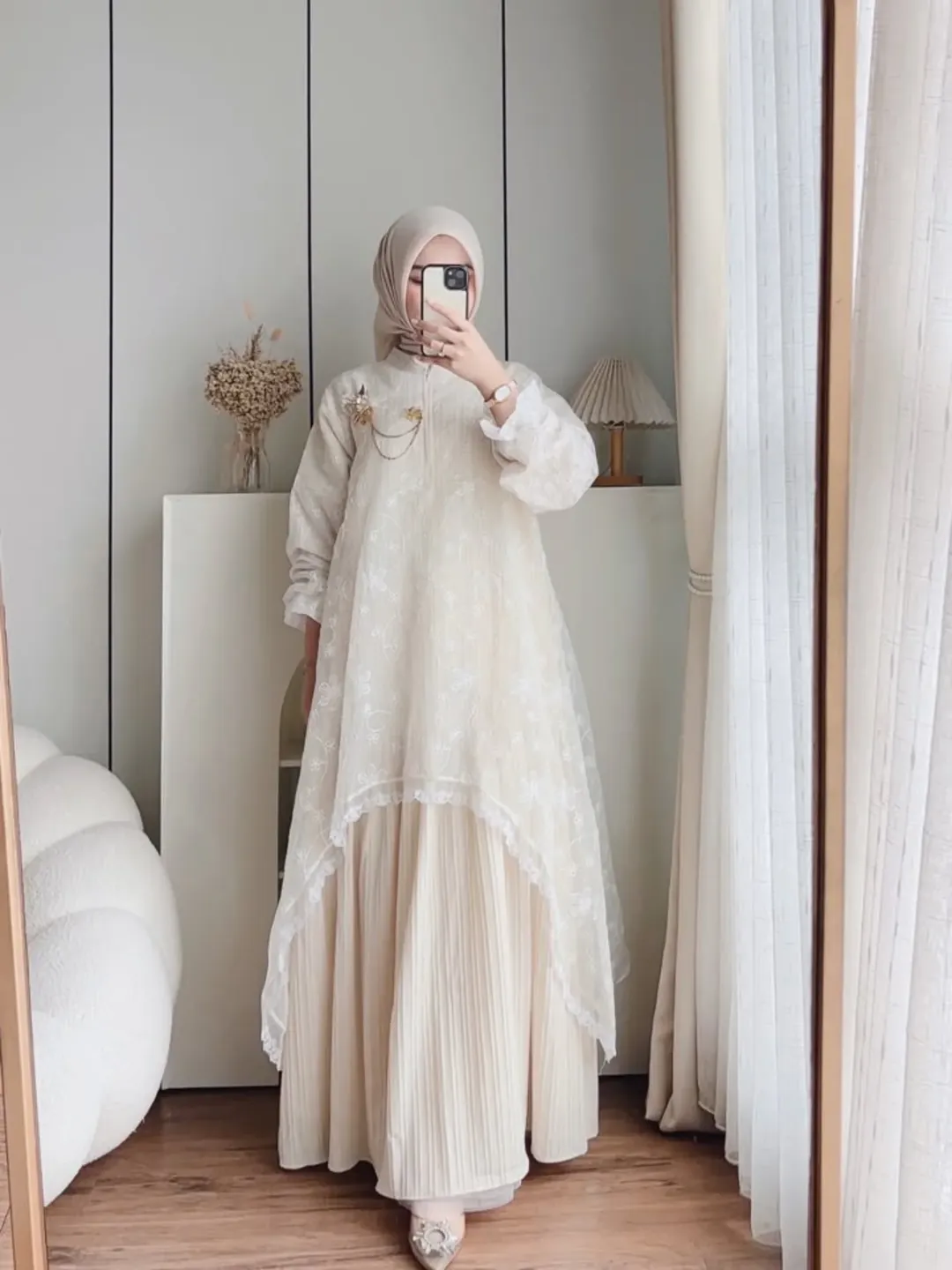 Ansela Flower Lace Maxi - Gambar 3